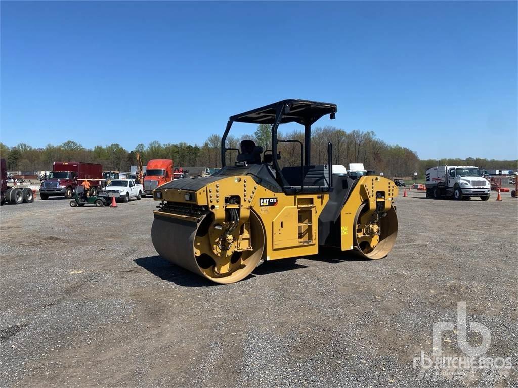 CAT CB13 Divvalču grunts veltņi