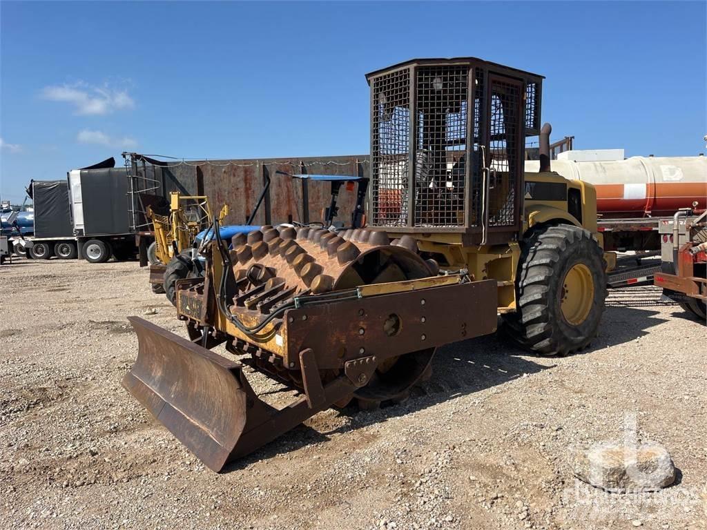 CAT CP563D Atkritumu preses