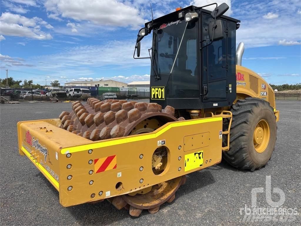 CAT CP74B Atkritumu preses