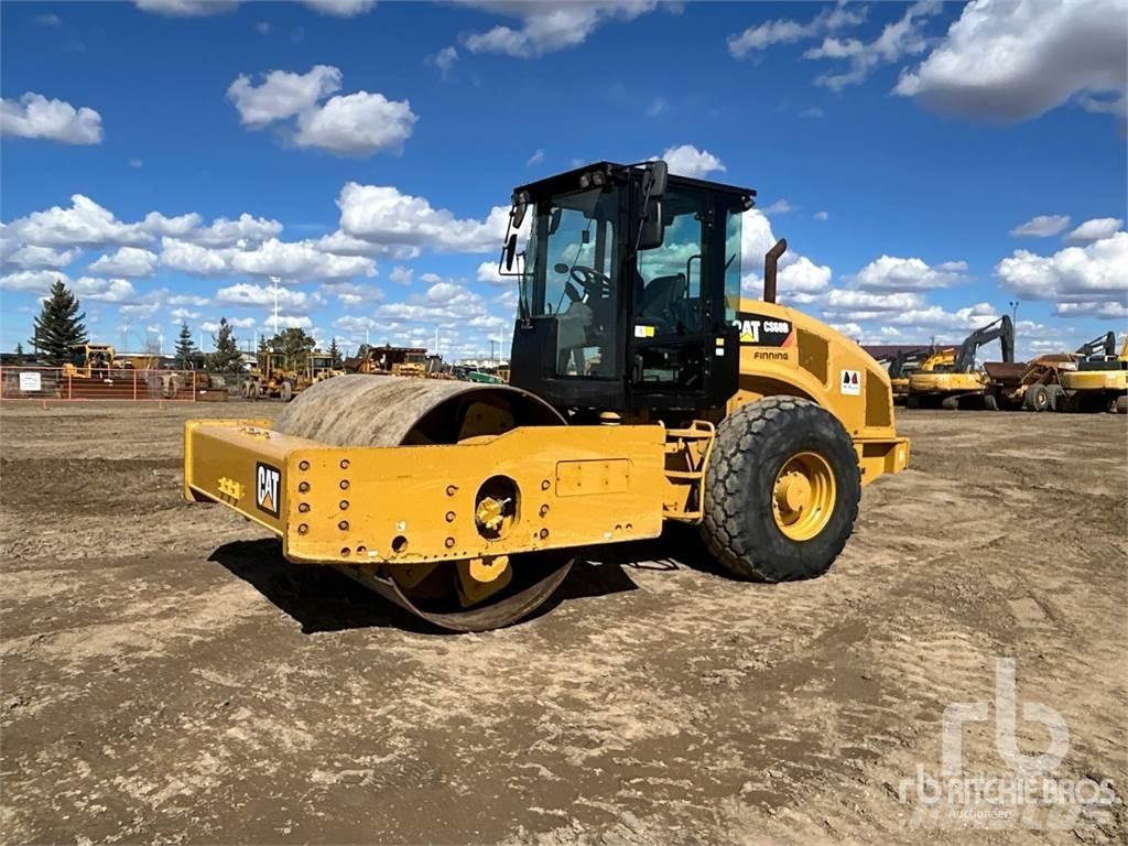 CAT CS68B Augsnes blīvētāji