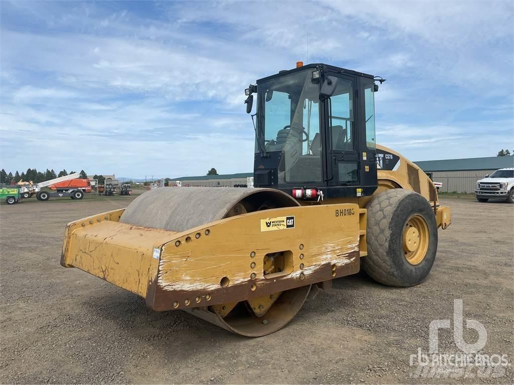 CAT CS76XT Augsnes blīvētāji
