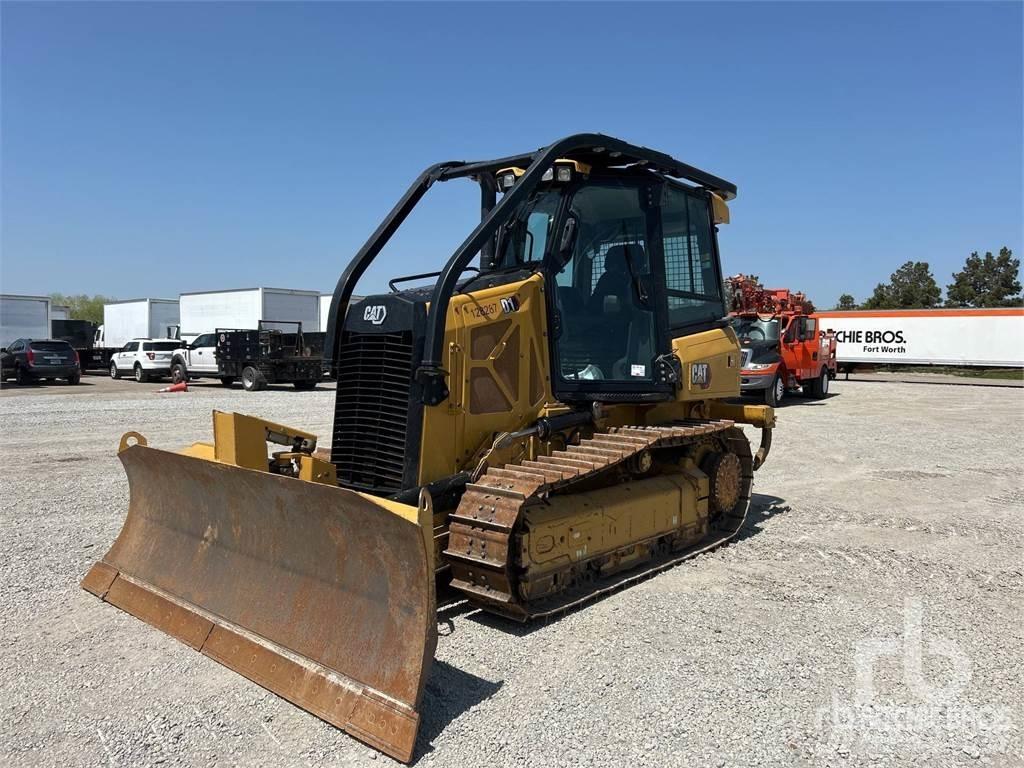 CAT D1 Kāpurķēžu buldozeri