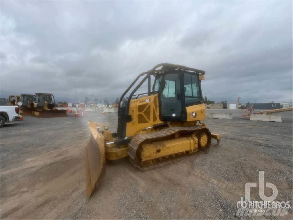 CAT D3 Kāpurķēžu buldozeri
