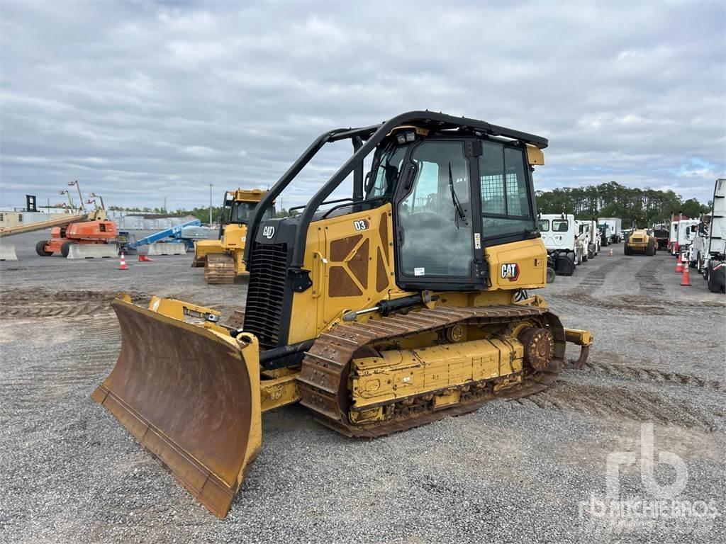 CAT D3 Kāpurķēžu buldozeri
