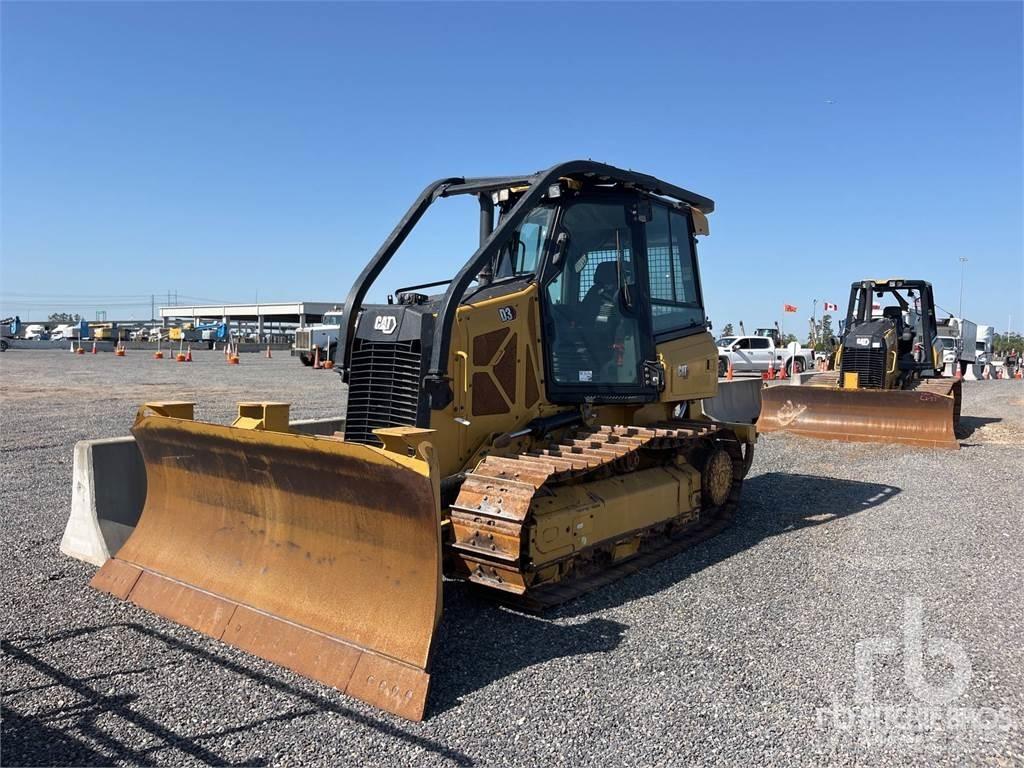 CAT D3 Kāpurķēžu buldozeri