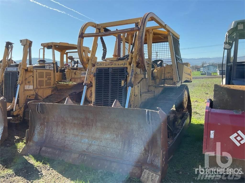 CAT D6H Kāpurķēžu buldozeri