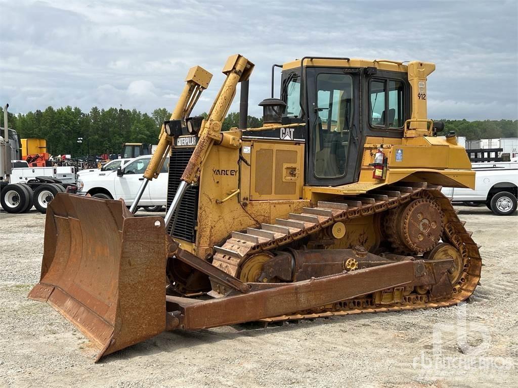 CAT D6R Kāpurķēžu buldozeri