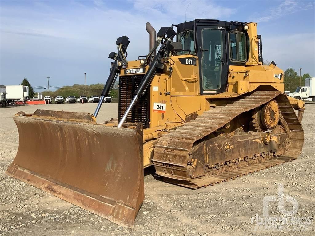 CAT D6T Kāpurķēžu buldozeri