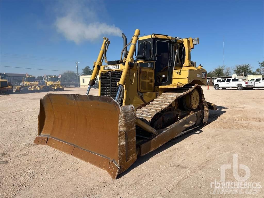 CAT D6T XL Kāpurķēžu buldozeri
