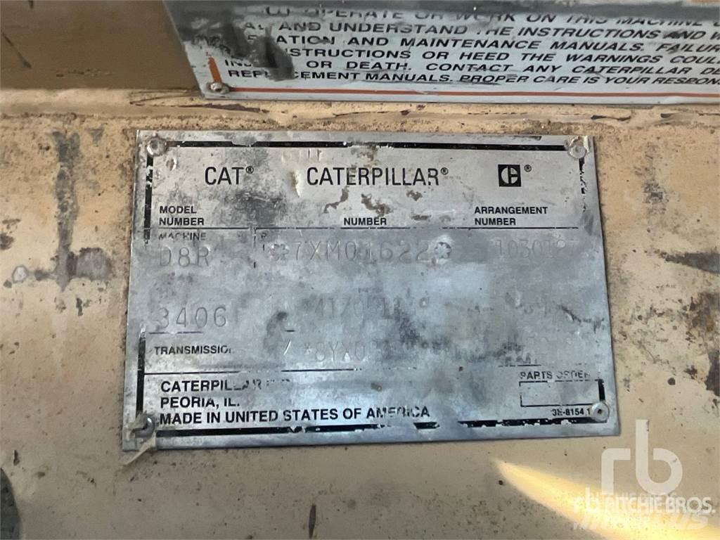 CAT D8R Kāpurķēžu buldozeri