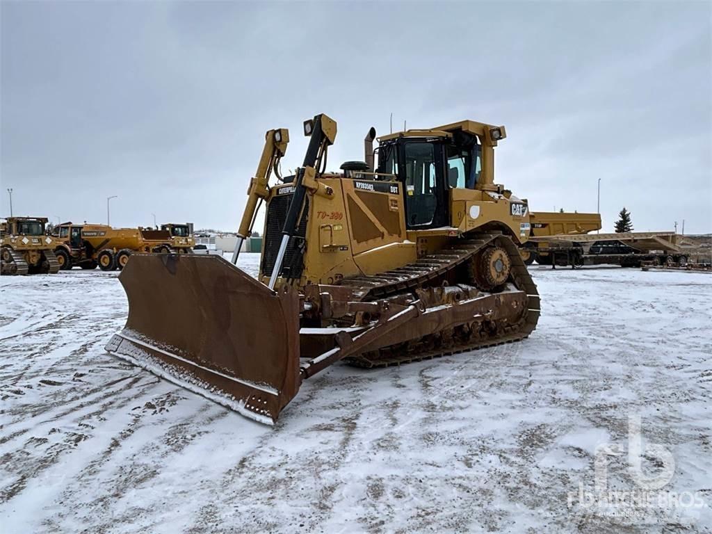 CAT D8T Kāpurķēžu buldozeri