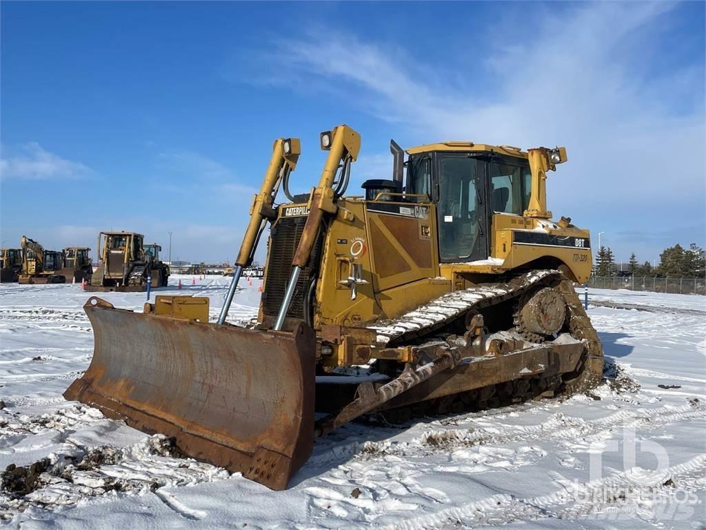 CAT D8T Kāpurķēžu buldozeri