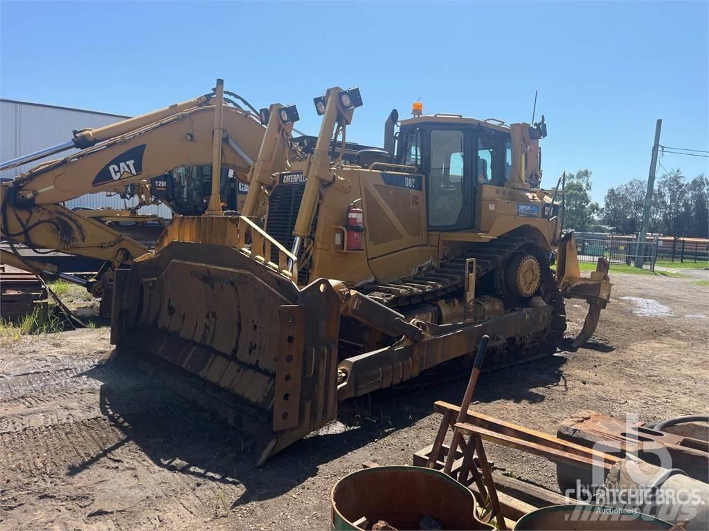 CAT D8T Kāpurķēžu buldozeri