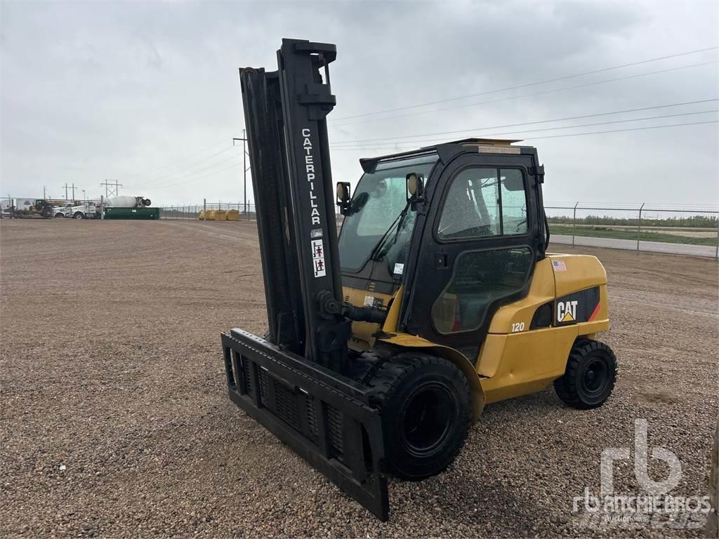 CAT PD12000 Tehnika ar dīzeļa dzinēju