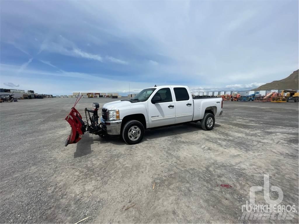 Chevrolet 2500 Vieglais kravas automobilis/izkraušana no sāniem