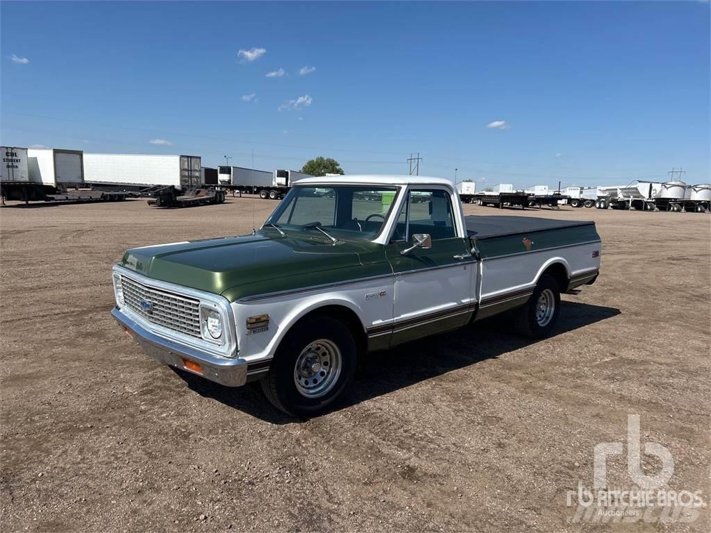 Chevrolet C10 Vieglais kravas automobilis/izkraušana no sāniem