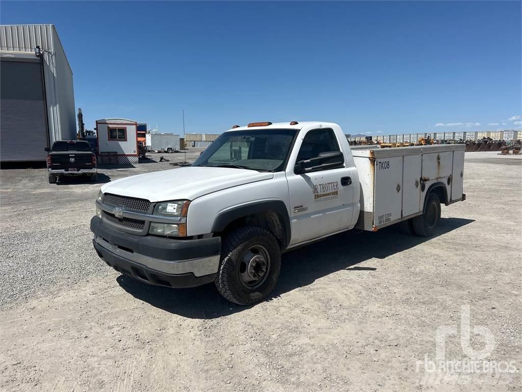 Chevrolet C3500 Vieglais kravas automobilis/izkraušana no sāniem