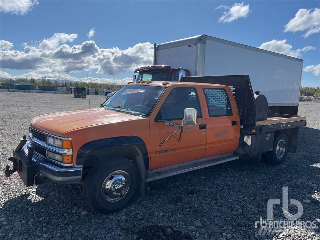 Chevrolet K3500 Platformas/izkraušana no sāniem