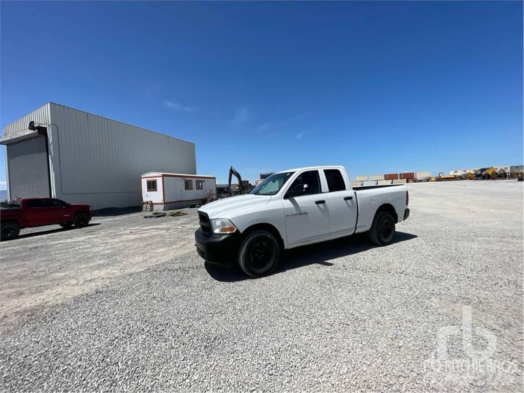 Dodge 1500 Vieglais kravas automobilis/izkraušana no sāniem
