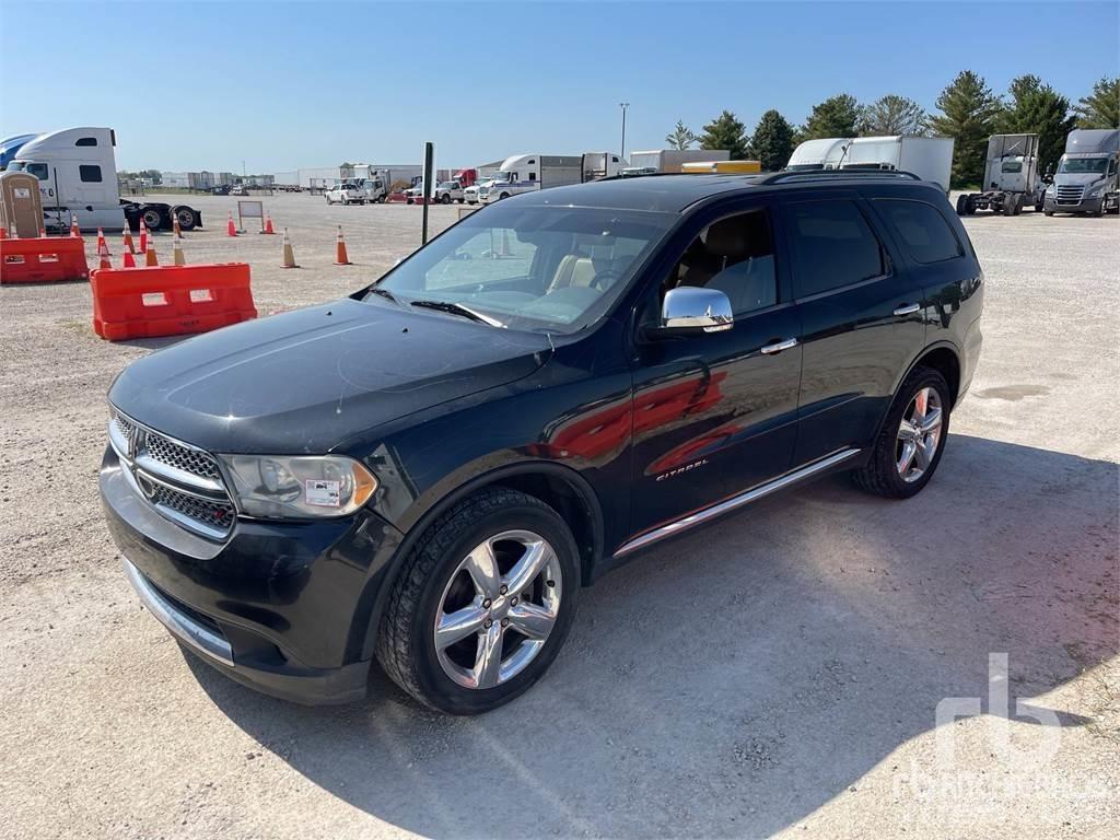 Dodge DURANGO Vieglais kravas automobilis/izkraušana no sāniem