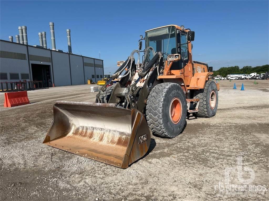 Doosan 1040 Iekrāvēji uz riteņiem