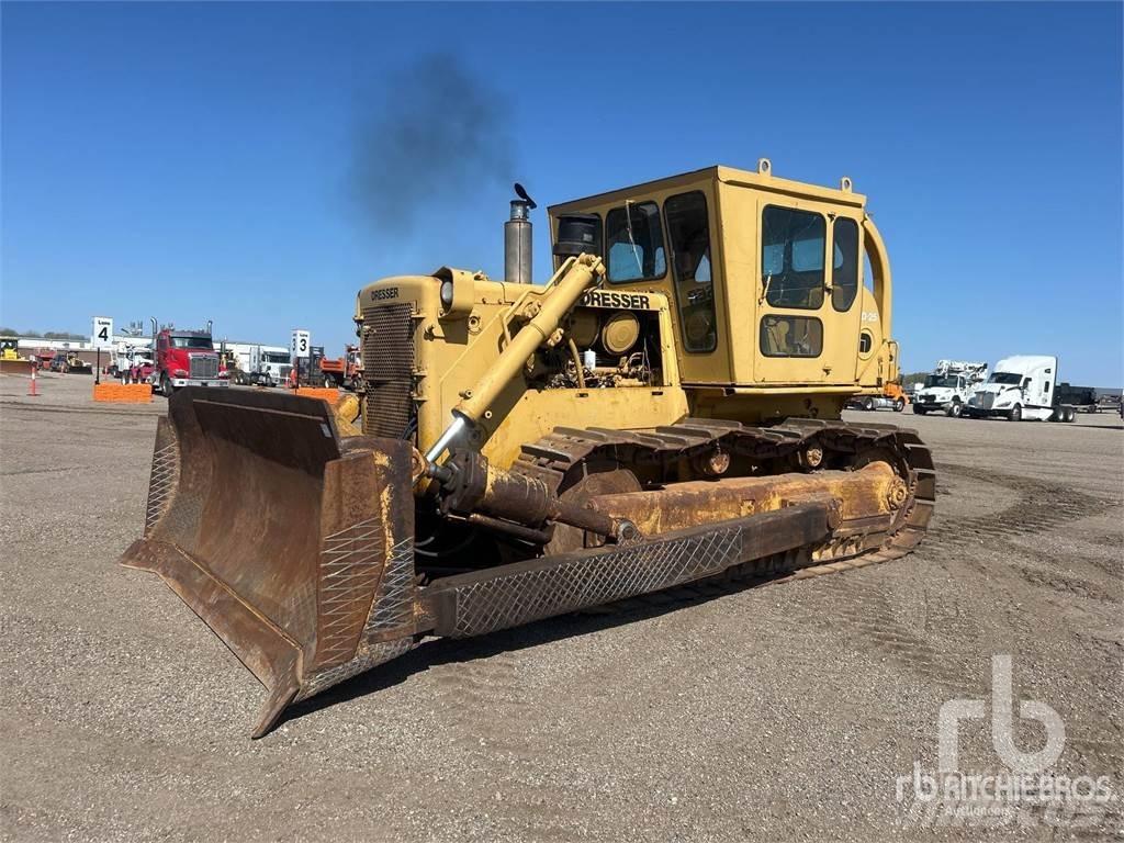 Dresser TD25C Kāpurķēžu buldozeri