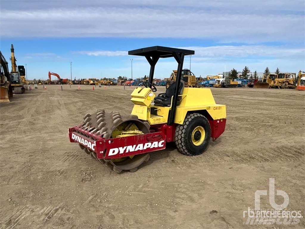 Dynapac CA121PD Atkritumu preses
