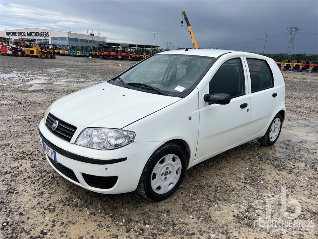 Fiat PUNTO Automašīnas