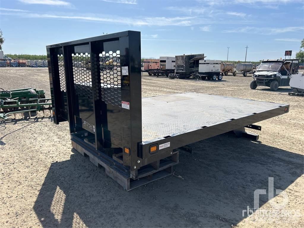  Flatbed Dump Kabīnes un interjers