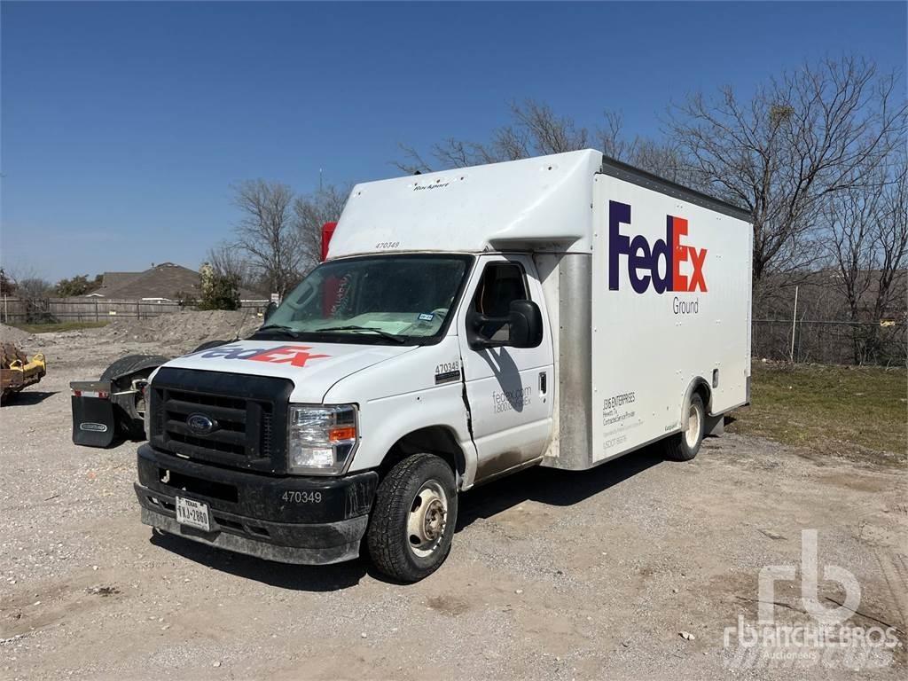 Ford E-350 Preču pārvadāšanas furgoni