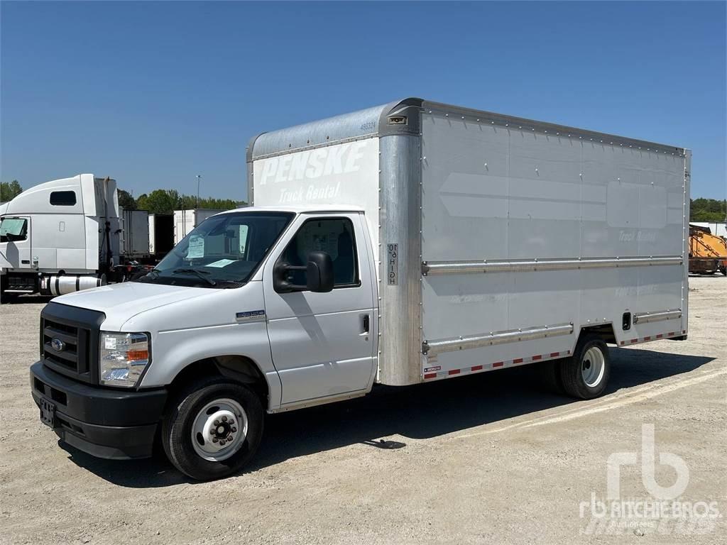 Ford E-350 Preču pārvadāšanas furgoni