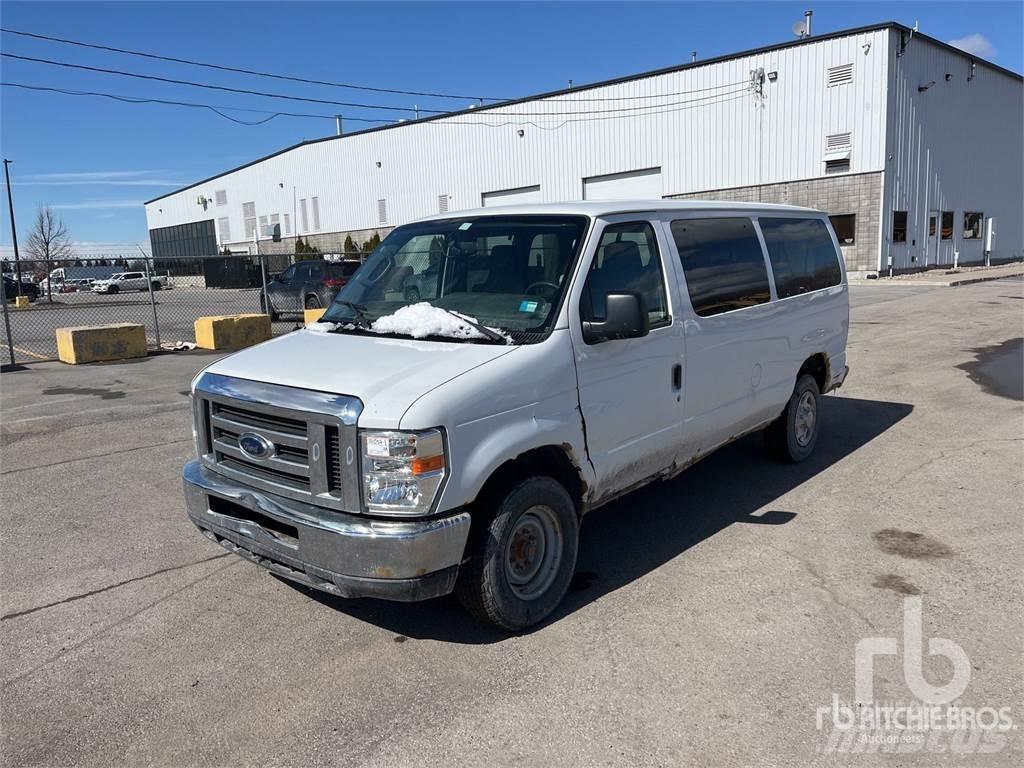 Ford E-350 Preču pārvadāšanas furgoni
