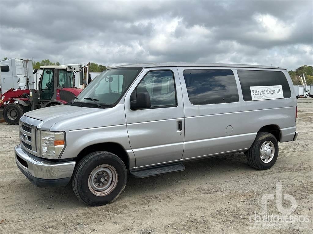 Ford E-350 Preču pārvadāšanas furgoni
