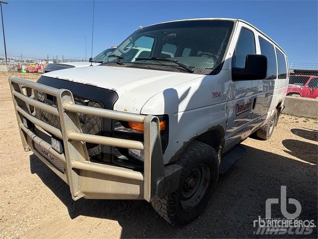 Ford E-350 Preču pārvadāšanas furgoni
