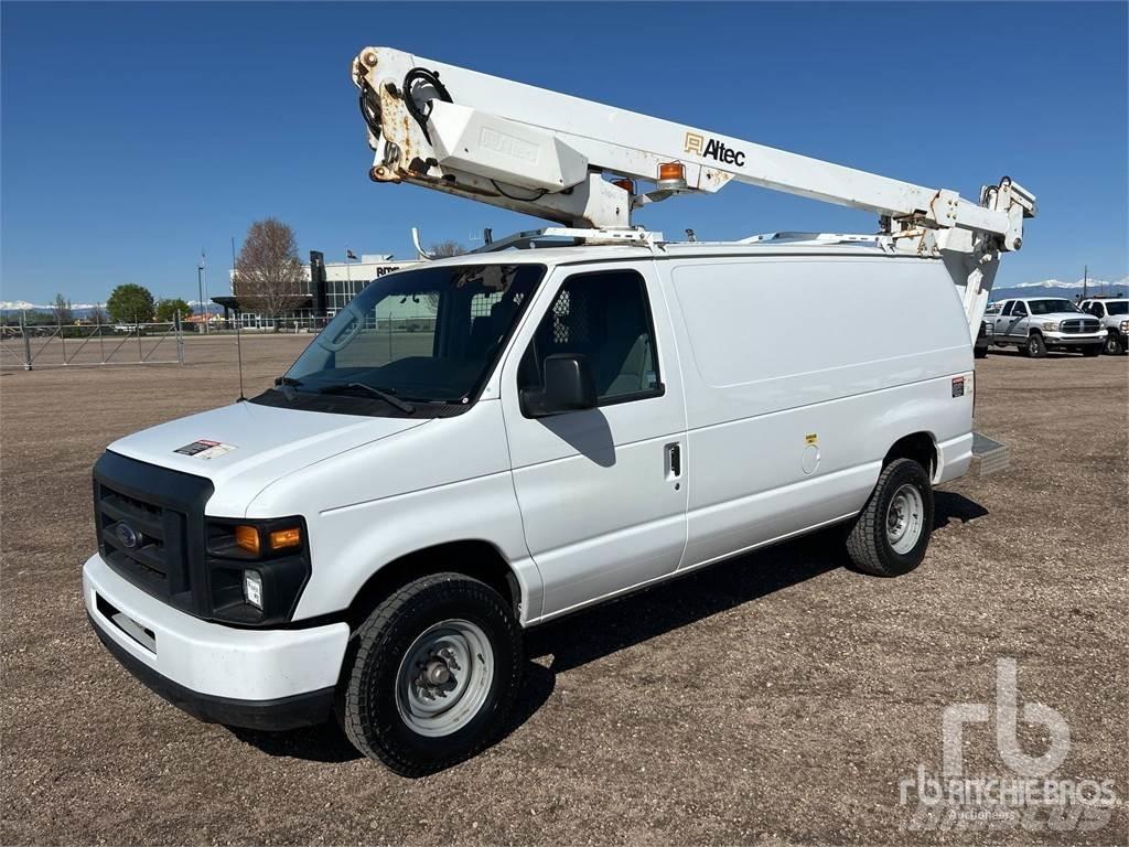 Ford E350 Pacēlājplatformas - piekabes