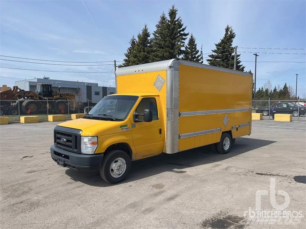 Ford E450 Preču pārvadāšanas furgoni