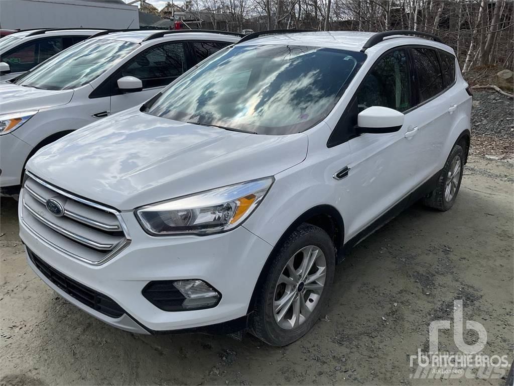 Ford ESCAPE Vieglais kravas automobilis/izkraušana no sāniem
