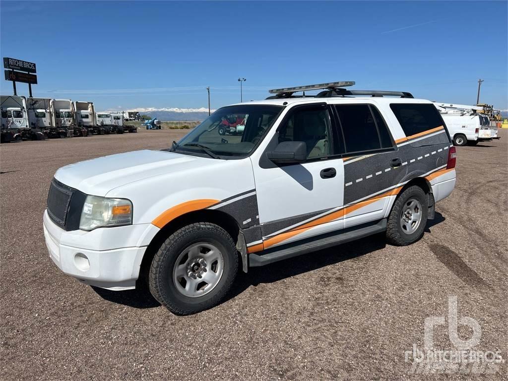 Ford EXPEDITION Vieglais kravas automobilis/izkraušana no sāniem