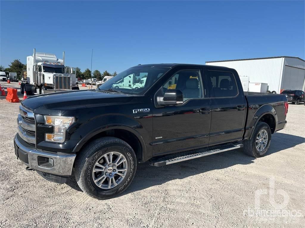 Ford F-150 Vieglais kravas automobilis/izkraušana no sāniem
