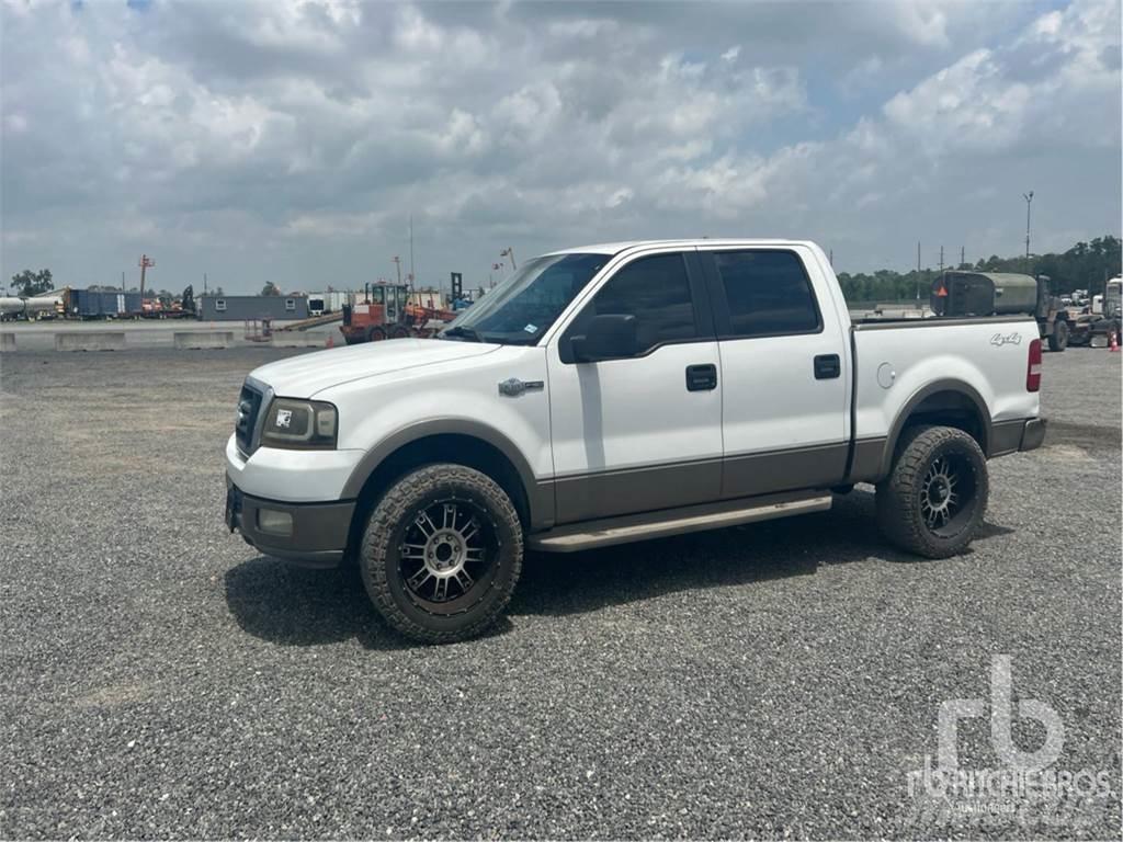 Ford F-150 Vieglais kravas automobilis/izkraušana no sāniem
