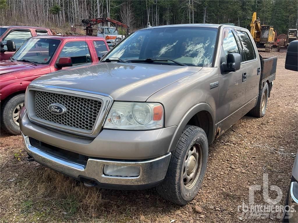 Ford F-150 Platformas/izkraušana no sāniem