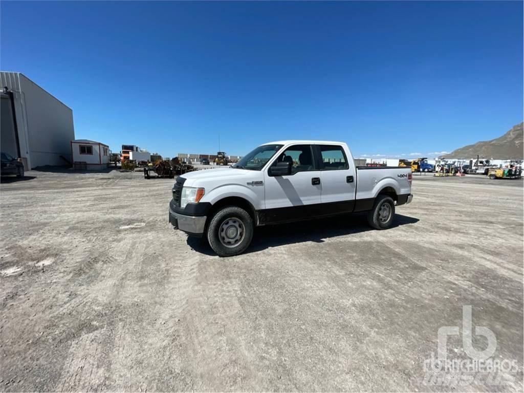 Ford F-150 XL Vieglais kravas automobilis/izkraušana no sāniem