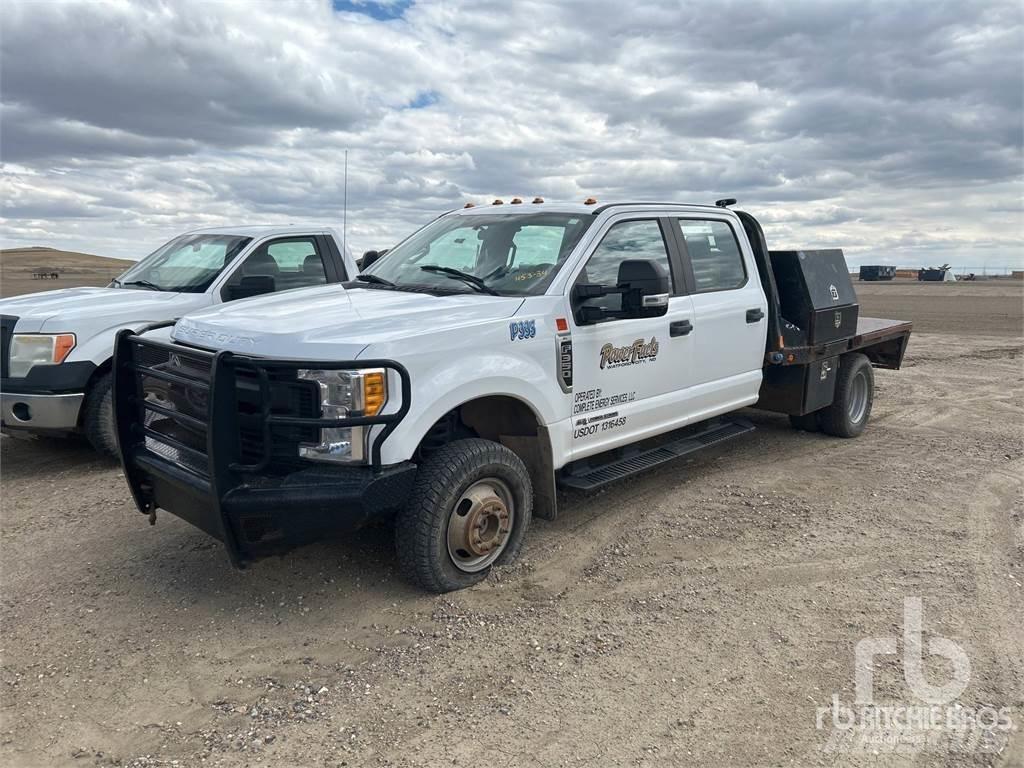 Ford F-350 Platformas/izkraušana no sāniem