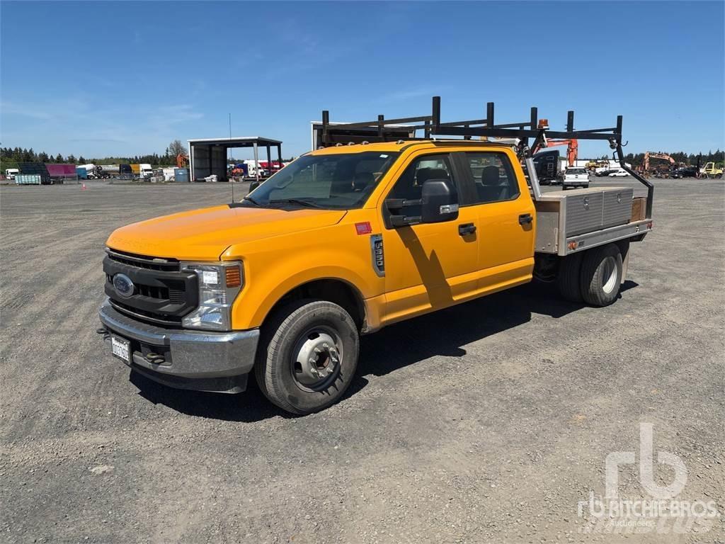 Ford F-350 Platformas/izkraušana no sāniem