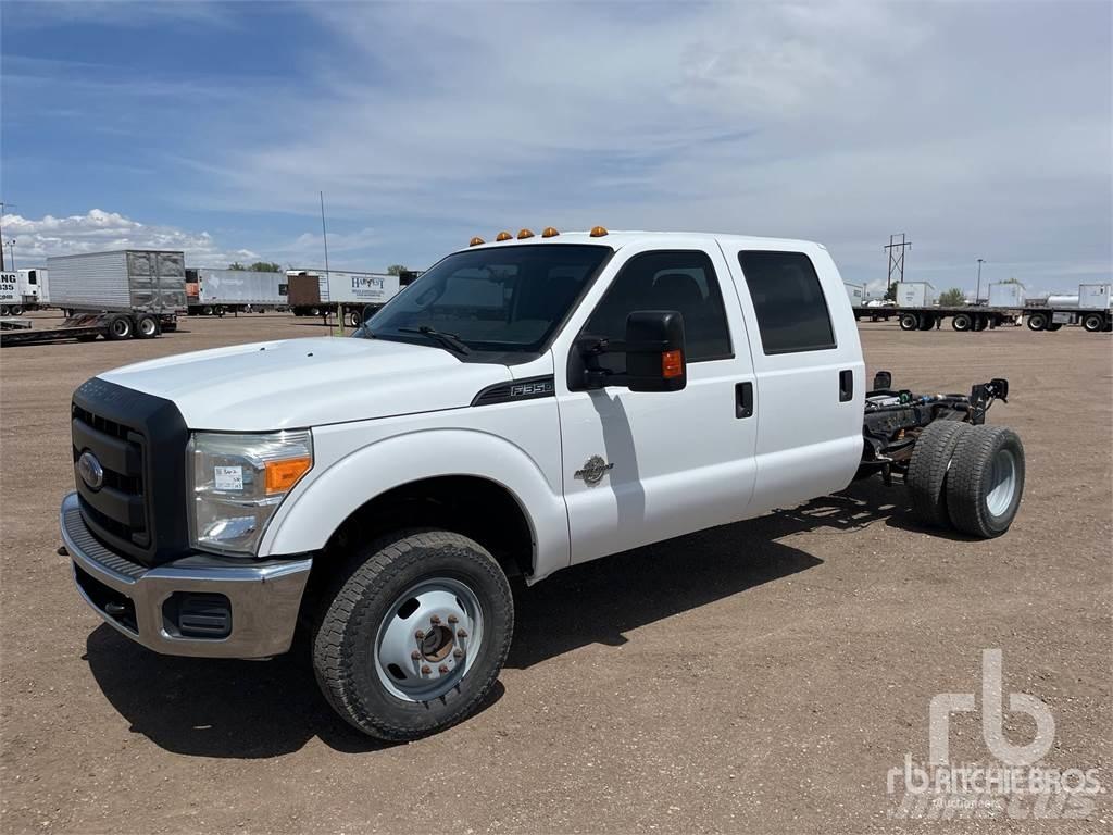 Ford F-350 Šasija ar kabīni