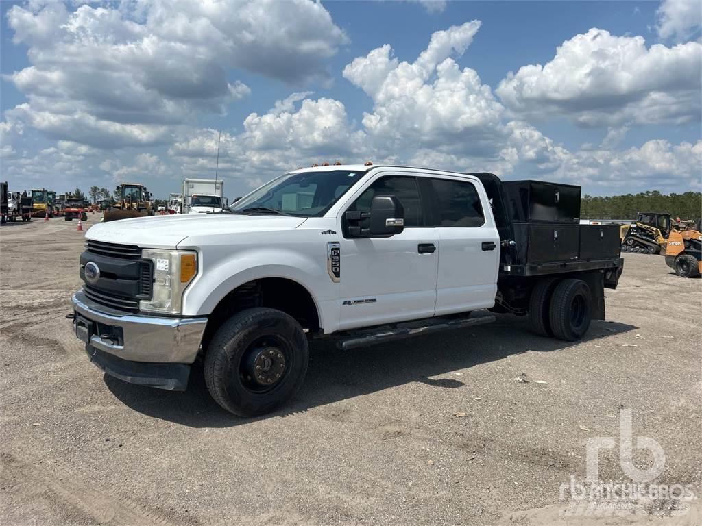 Ford F-350 Platformas/izkraušana no sāniem