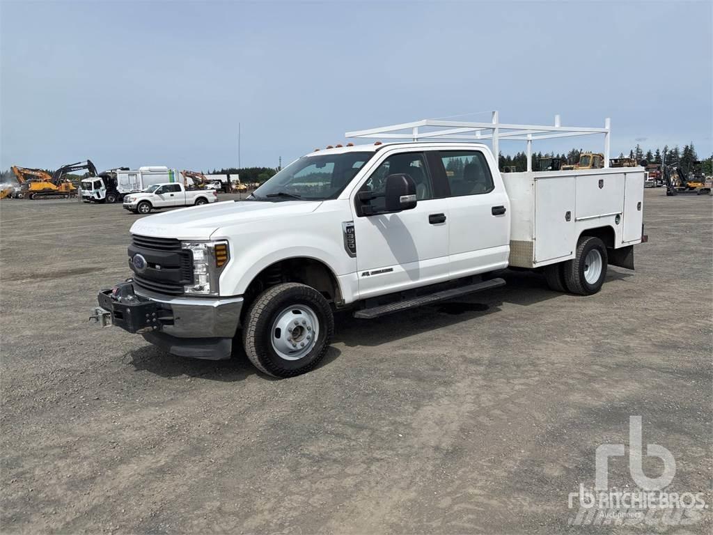 Ford F-350 Pilsētas atkritumvedēji