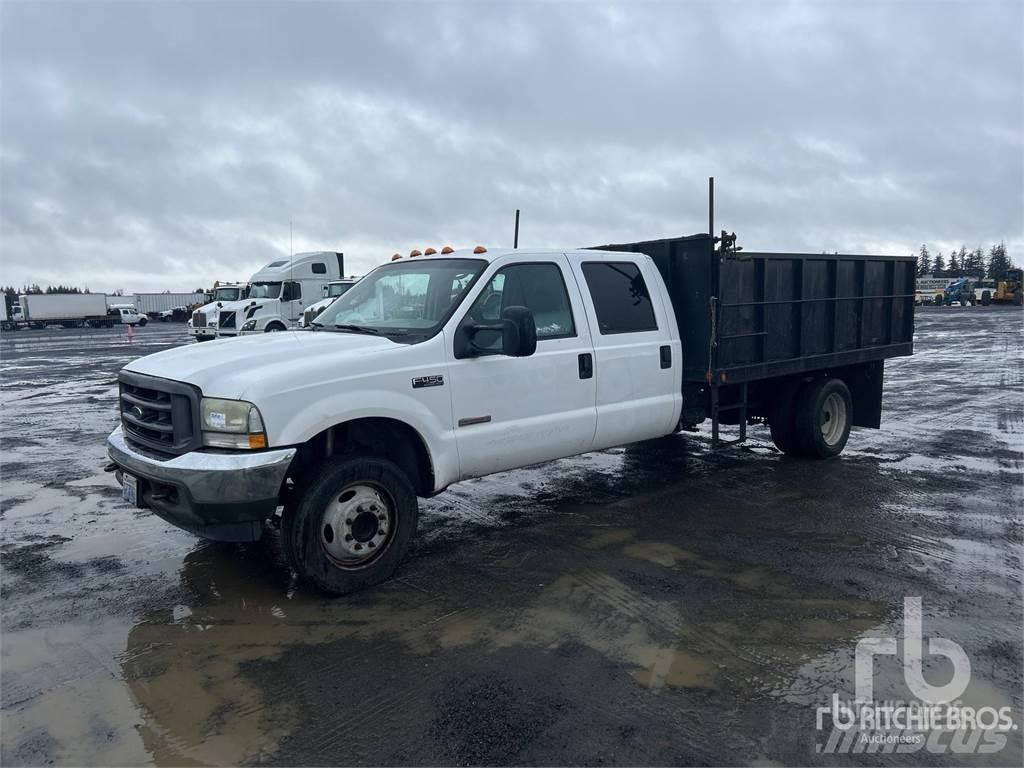 Ford F-450 Pašizgāzējs