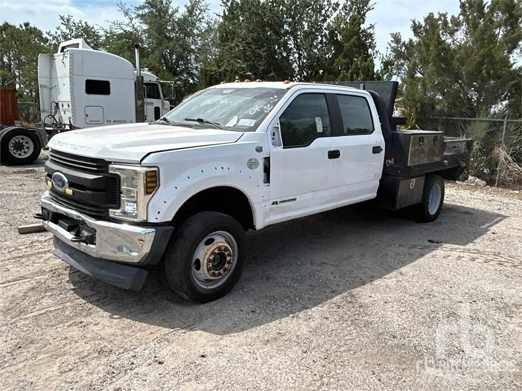 Ford F-450 Platformas/izkraušana no sāniem