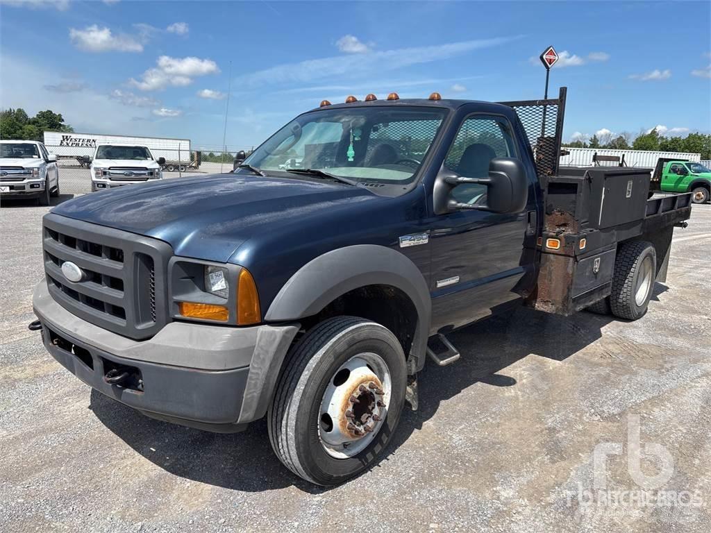Ford F-450 Platformas/izkraušana no sāniem